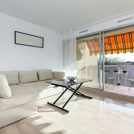 Luckey Homes - Avenue De Fabron *